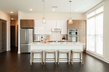 Two distinct, elegant finish packages (traditional and contemporary)